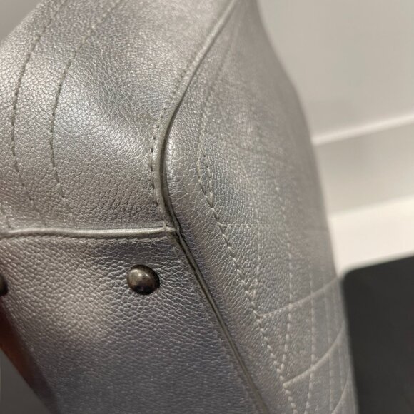 Chanel So Light Shopping Tote Stitched Bullskin Medium (JB1106) - Picture 7 of 11